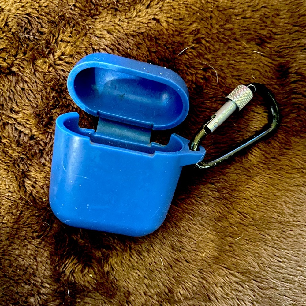 FREE AIRPOD CASE WITH PURCHASE